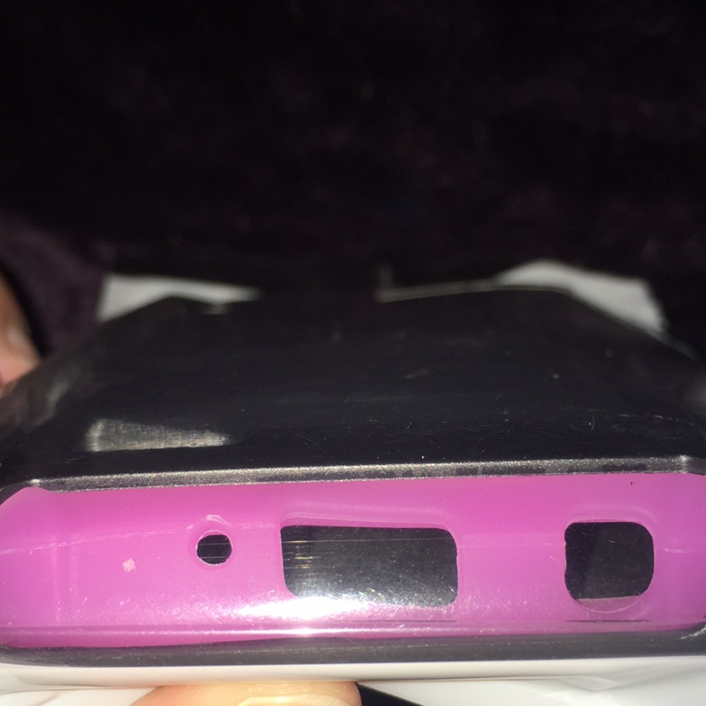 LG phone case - Picture 4 of 4